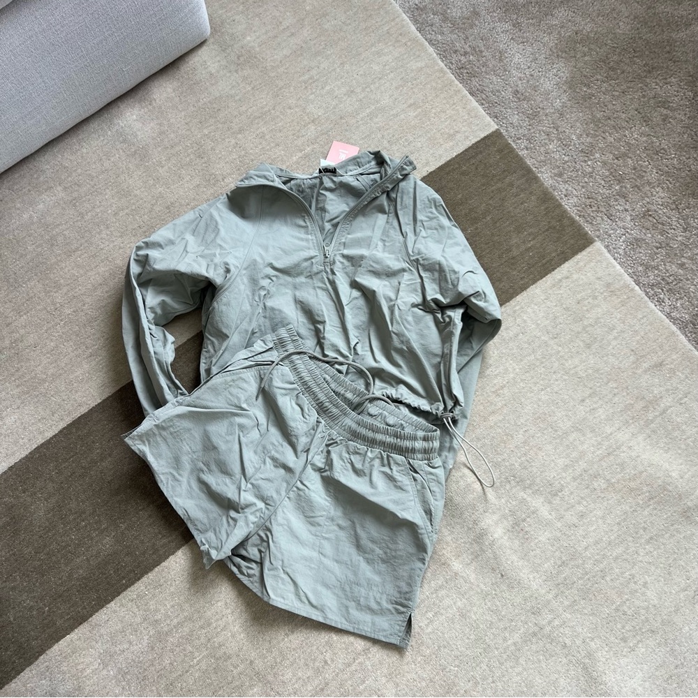 Light green Windbreaker and Shorts Set